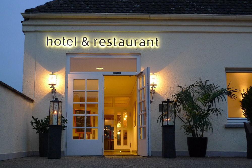 Naegler'S Fine Lounge Hotel Oestrich-Winkel Exterior photo
